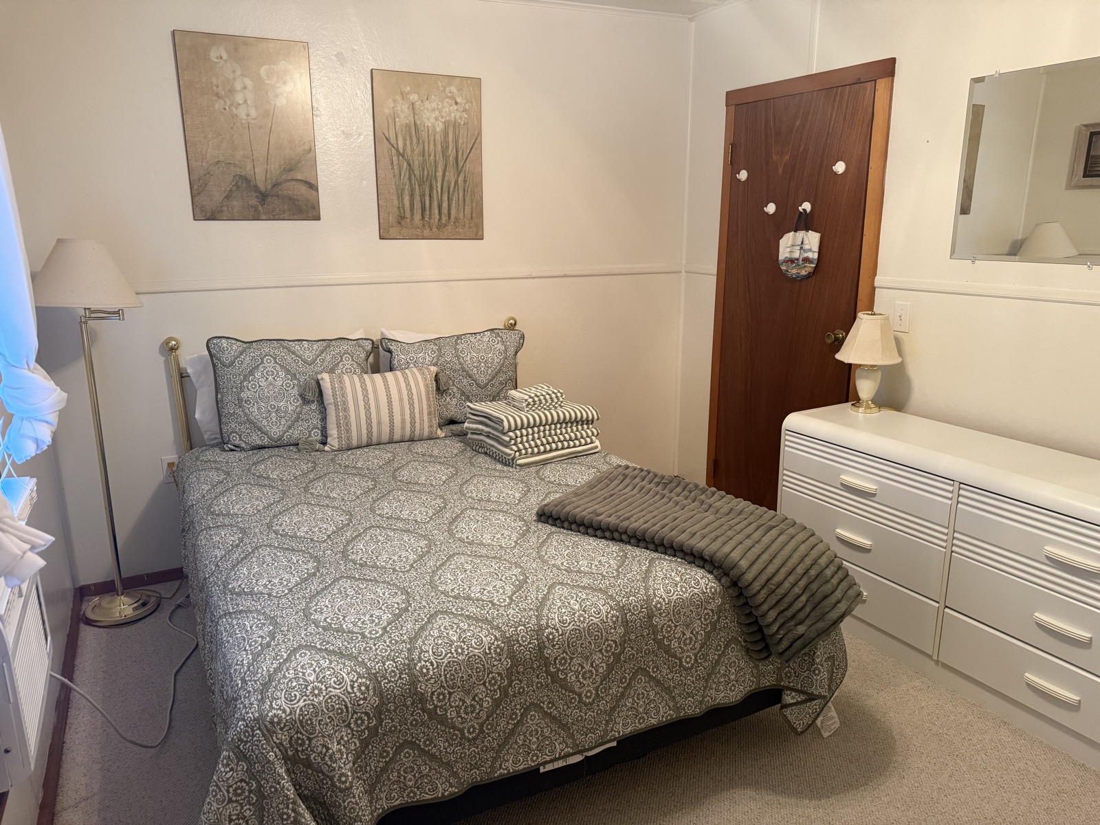 Second bedroom